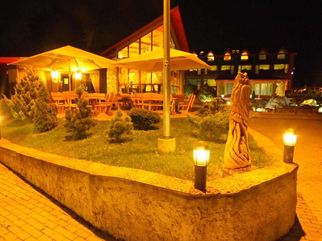 Hotel Green Smiltynė Panevėžys Buitenkant foto