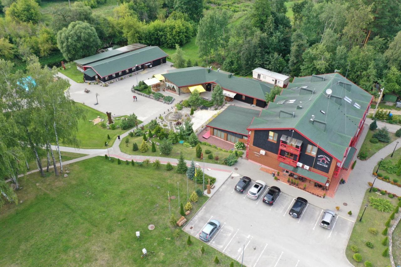 Hotel Green Smiltynė Panevėžys Buitenkant foto