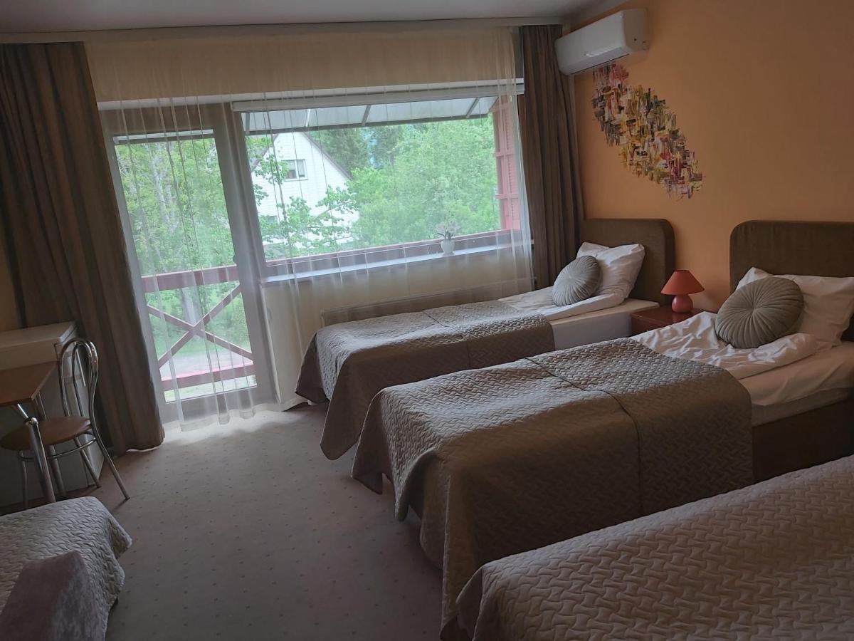 Hotel Green Smiltynė Panevėžys Buitenkant foto